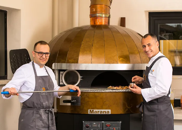 The Pantheon Iconic Hotel, Autograph Collection 5* Rome