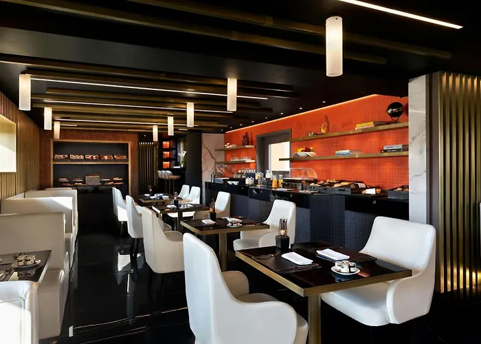 The Pantheon Iconic Hotel, Autograph Collection 5*