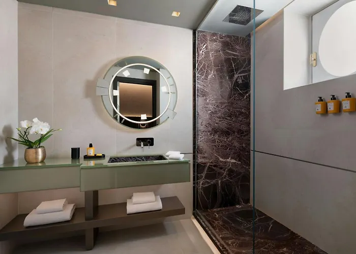 The Pantheon Iconic Hotel, Autograph Collection Rome